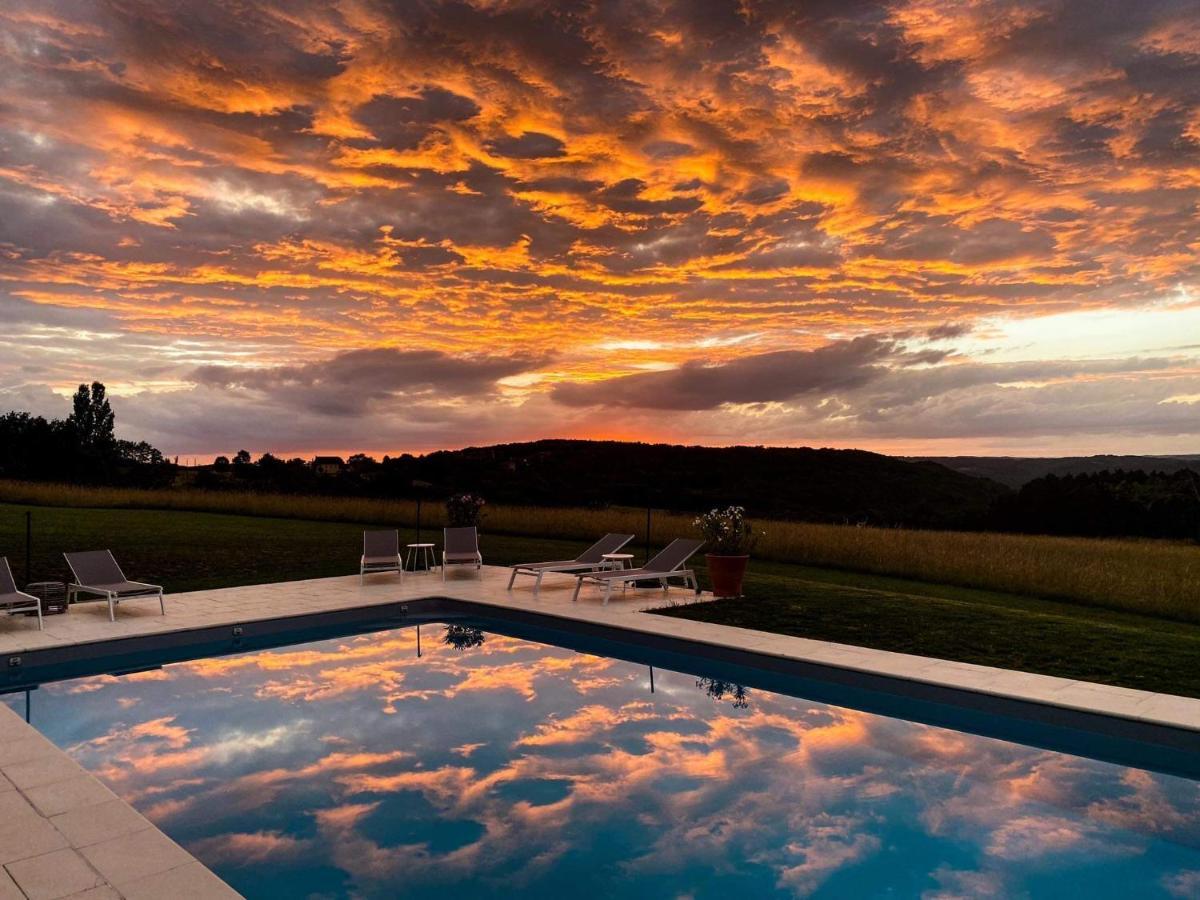 Domaine De Cazal - Chambres D'Hotes Avec Piscine Au Coeur De 26 Hectares De Nature Preservee Saint-Cyprien  Exterior foto